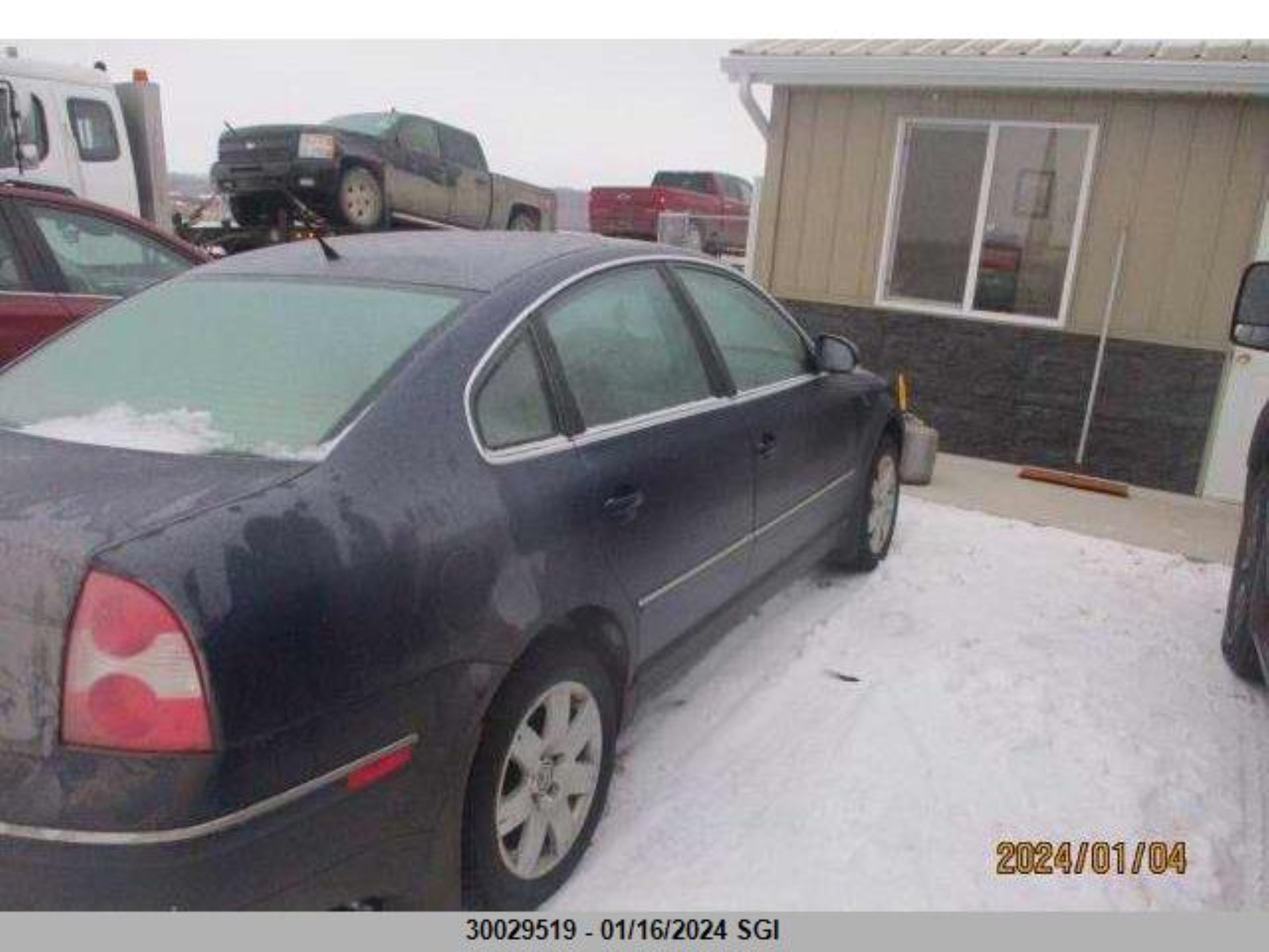 Photo 3 VIN: WVWAE63B45P047147 - VOLKSWAGEN PASSAT 