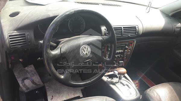 Photo 11 VIN: WVWAE63B85E081040 - VOLKSWAGEN PASSAT 