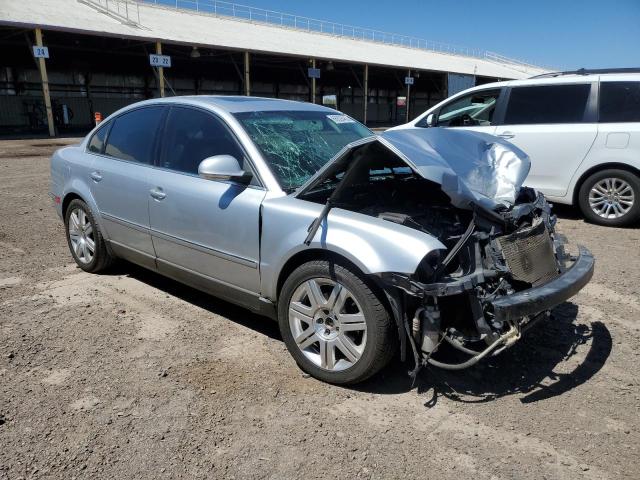 Photo 3 VIN: WVWAE63BX5E054566 - VOLKSWAGEN PASSAT 