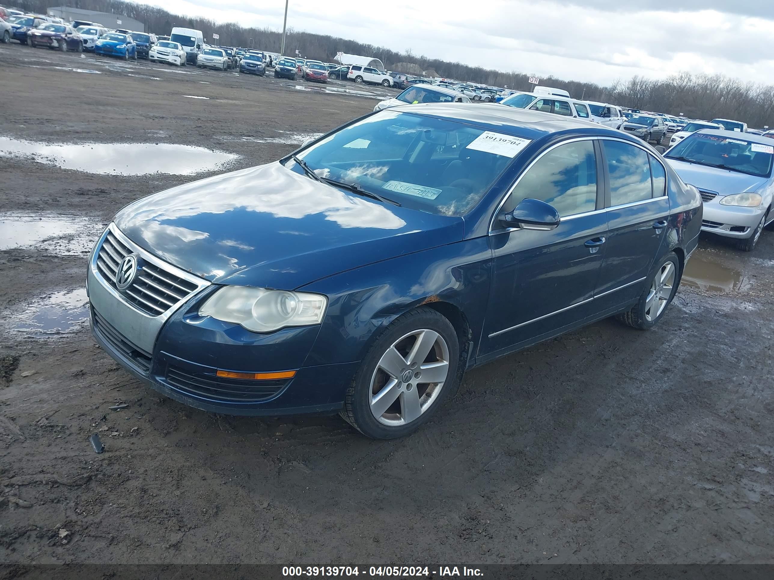 Photo 1 VIN: WVWAK73C28E010735 - VOLKSWAGEN PASSAT 