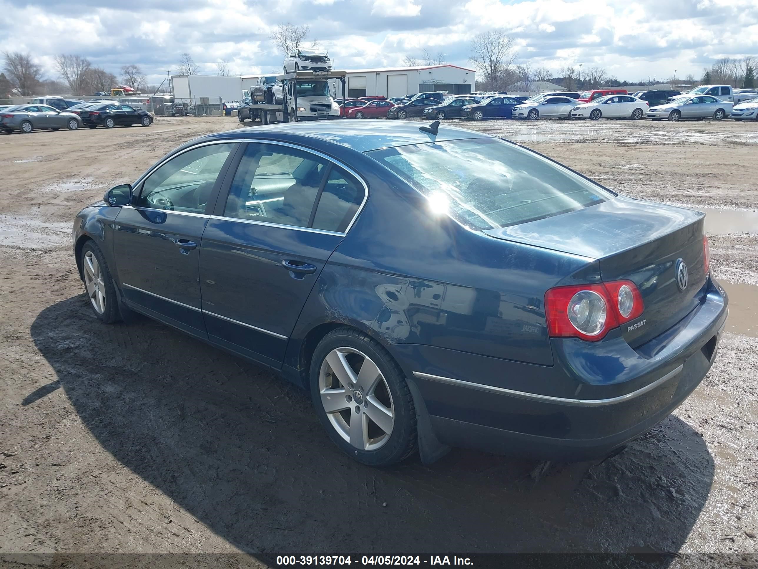 Photo 2 VIN: WVWAK73C28E010735 - VOLKSWAGEN PASSAT 