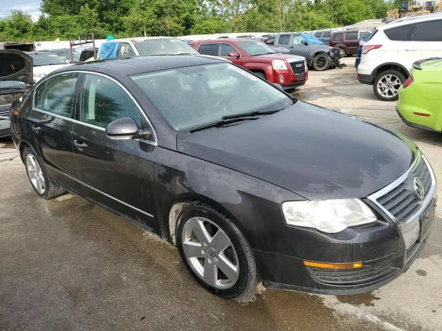 Photo 3 VIN: WVWAK73C28E084169 - VOLKSWAGEN PASSAT 