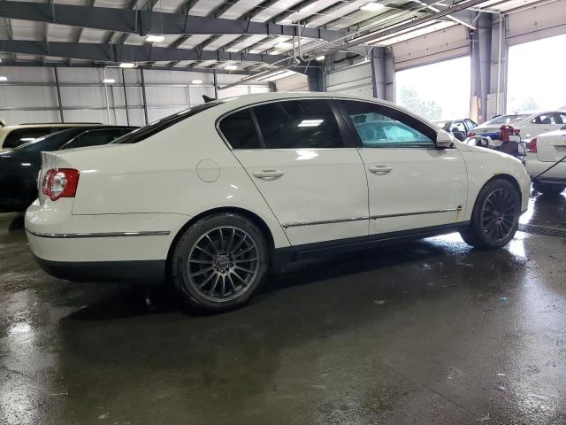 Photo 2 VIN: WVWAK73C68E129811 - VOLKSWAGEN PASSAT 