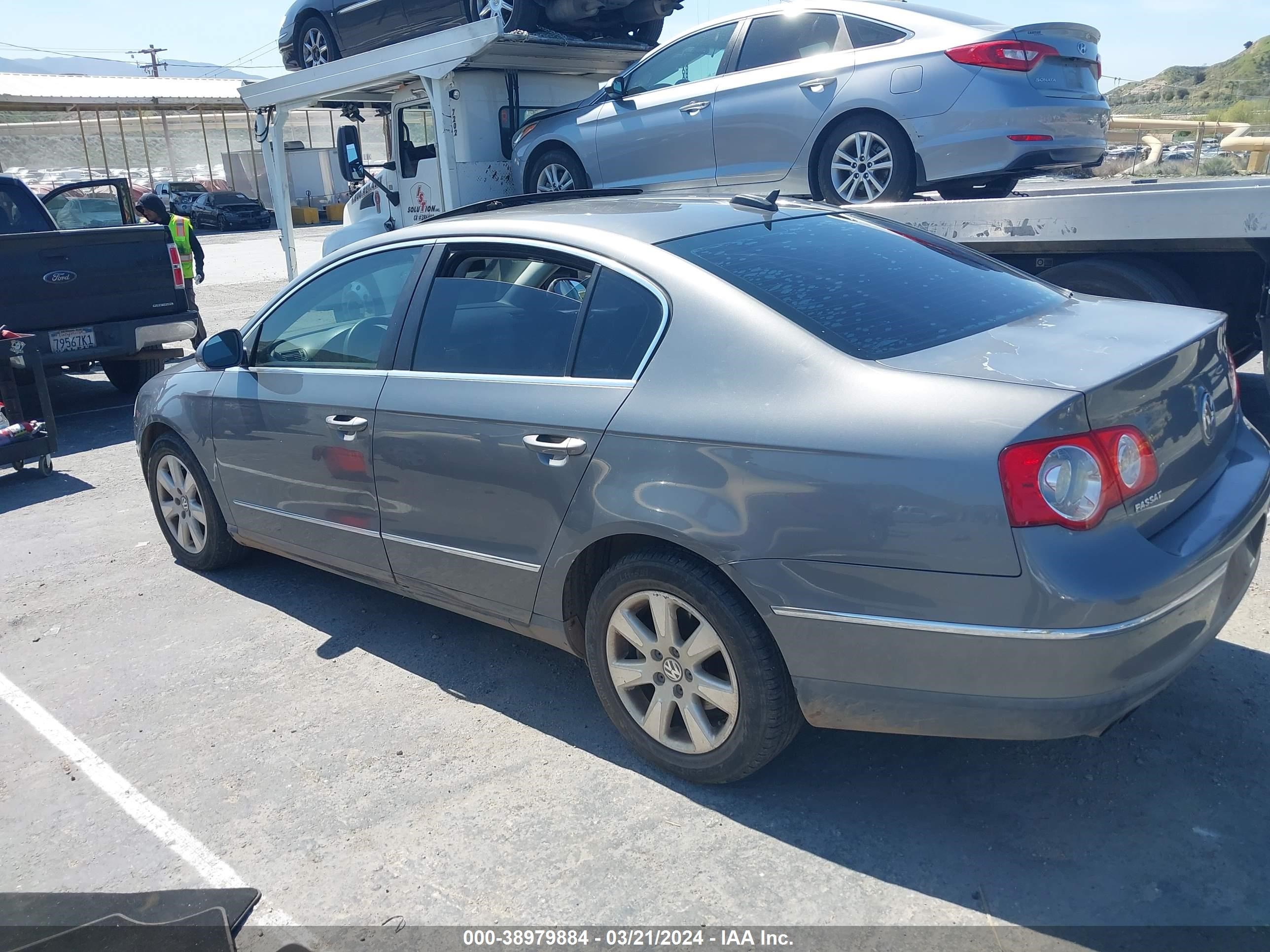 Photo 2 VIN: WVWAK73C96P142814 - VOLKSWAGEN PASSAT 