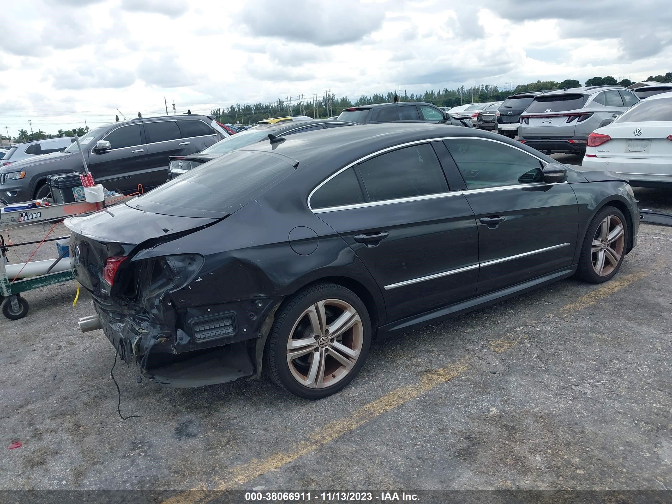 Photo 2 VIN: WVWAN7AN4FE809165 - VOLKSWAGEN PASSAT 