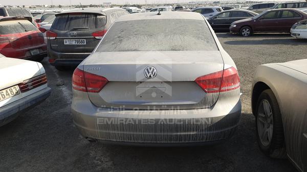 Photo 6 VIN: WVWAR7A31CC097157 - VOLKSWAGEN PASSAT 