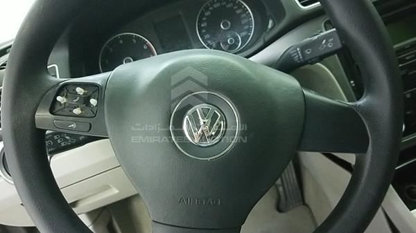 Photo 11 VIN: WVWAR7A37EC014057 - VOLKSWAGEN PASSAT 