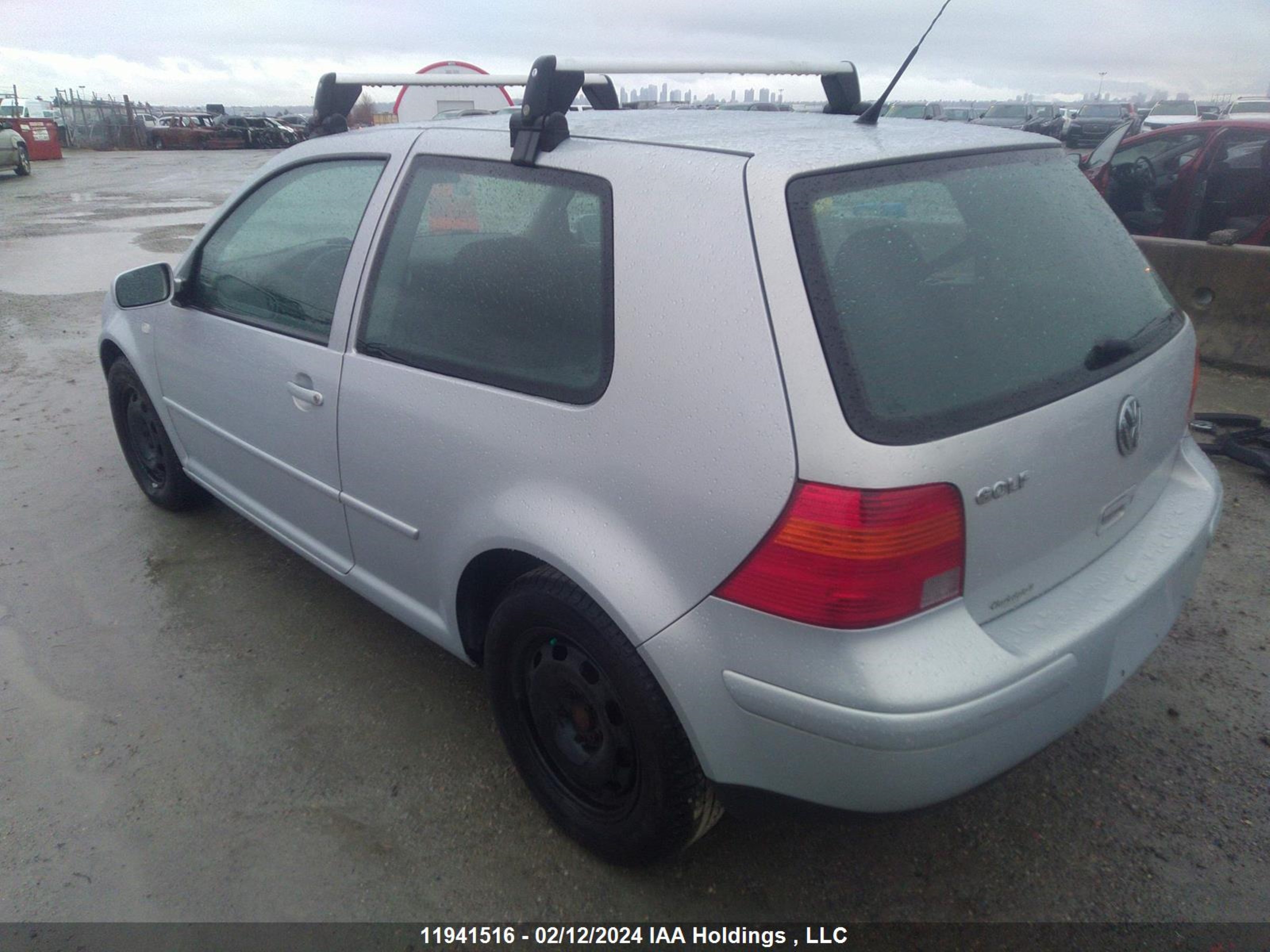 Photo 2 VIN: WVWBA21J7YW641891 - VOLKSWAGEN GOLF 