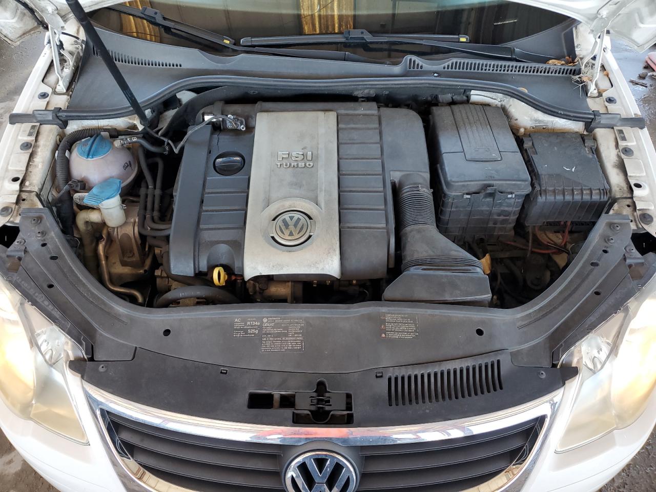 Photo 10 VIN: WVWBA71F08V050199 - VOLKSWAGEN NULL 