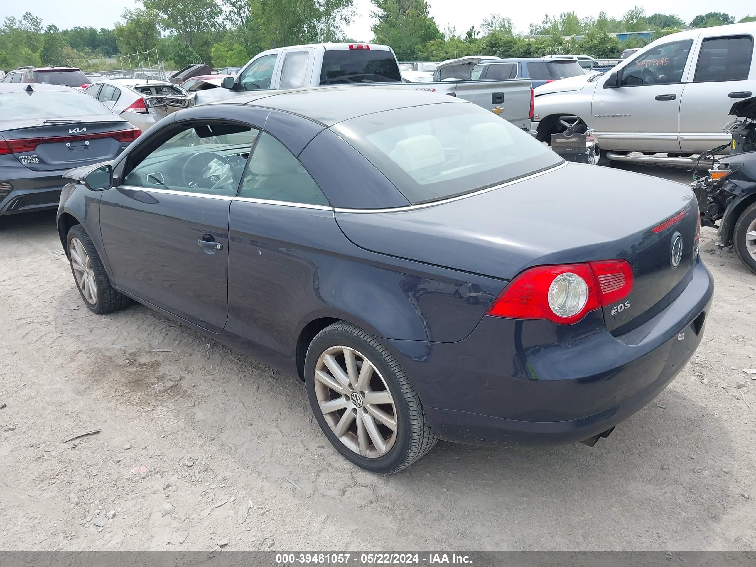 Photo 2 VIN: WVWBA71F09V021061 - VOLKSWAGEN EOS 