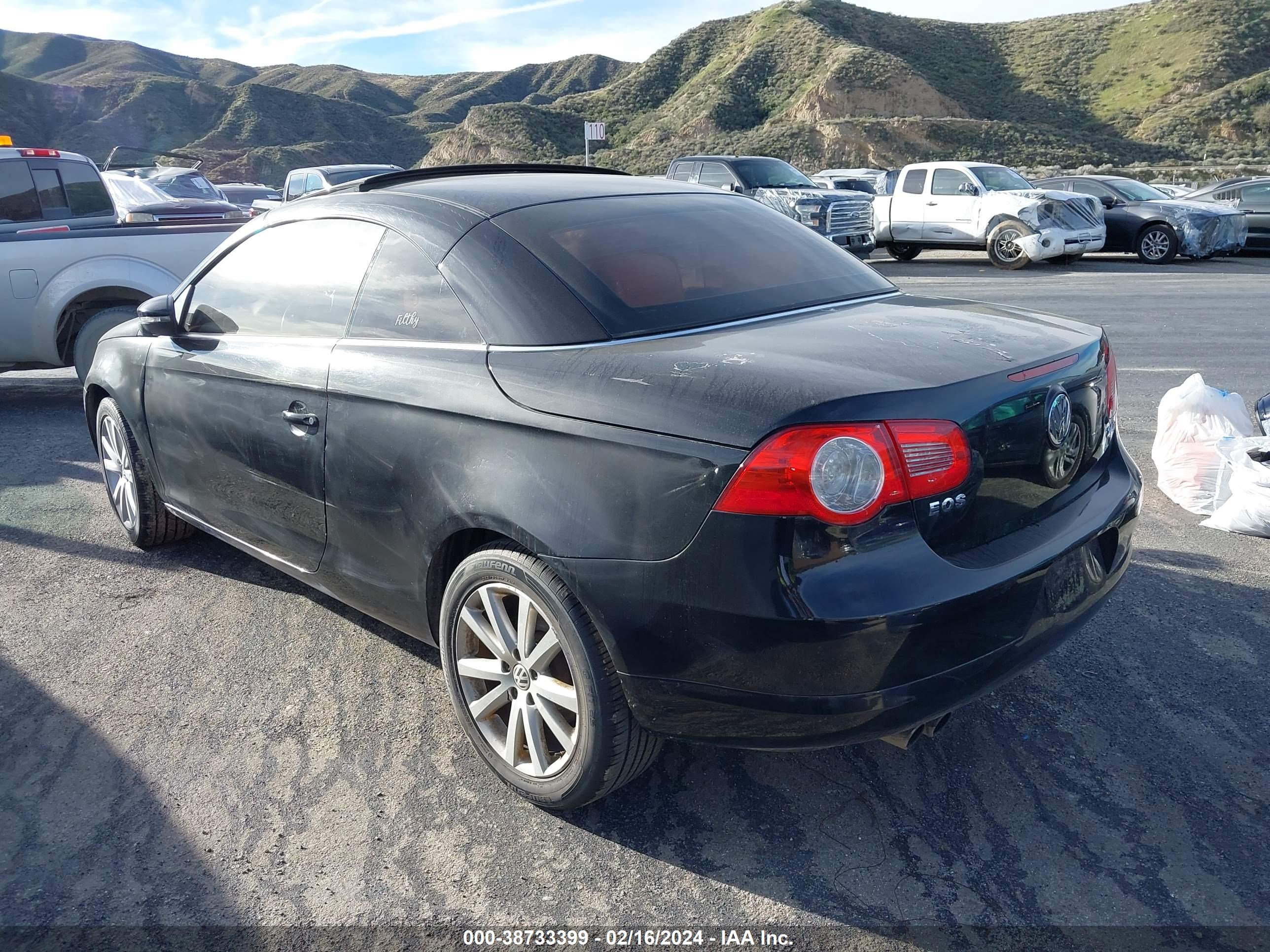 Photo 2 VIN: WVWBA71F29V021742 - VOLKSWAGEN EOS 