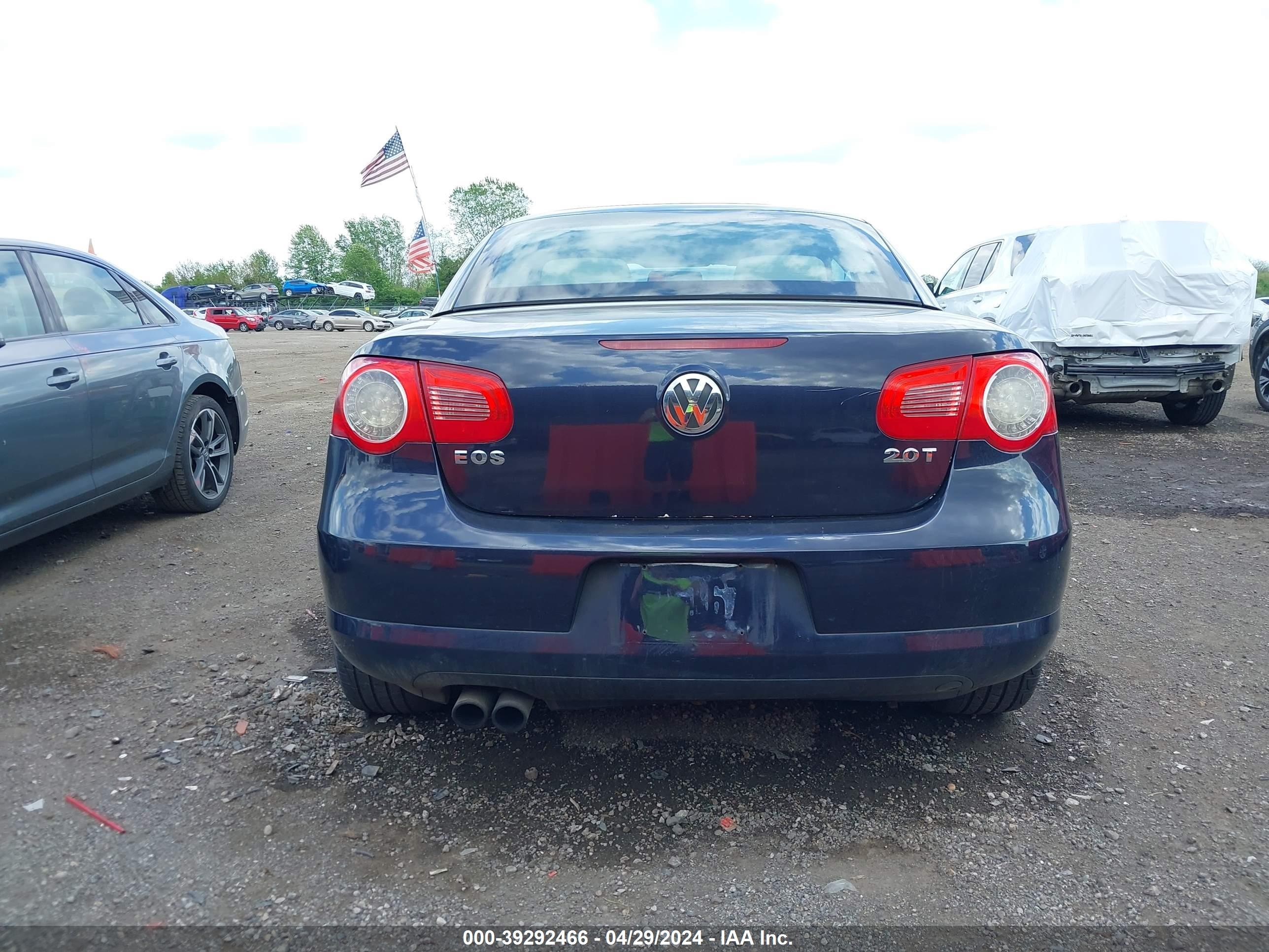 Photo 15 VIN: WVWBA71F67V048701 - VOLKSWAGEN EOS 