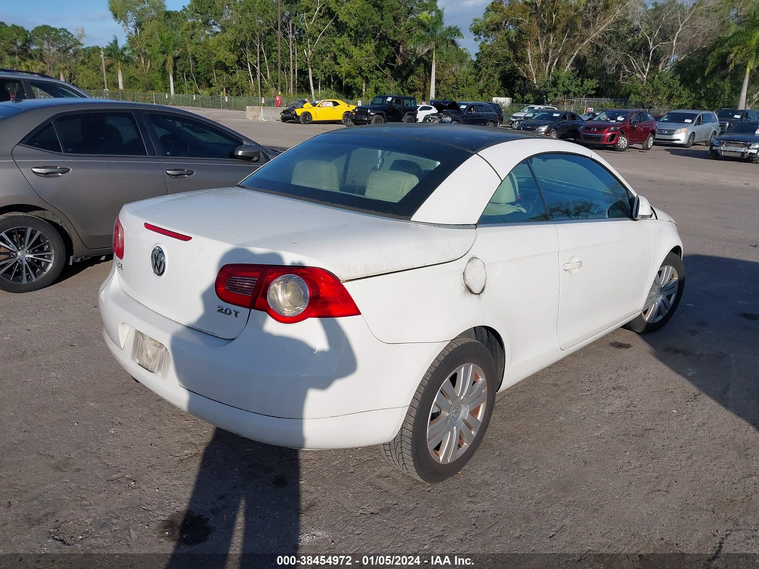 Photo 3 VIN: WVWBA71F68V021094 - VOLKSWAGEN EOS 