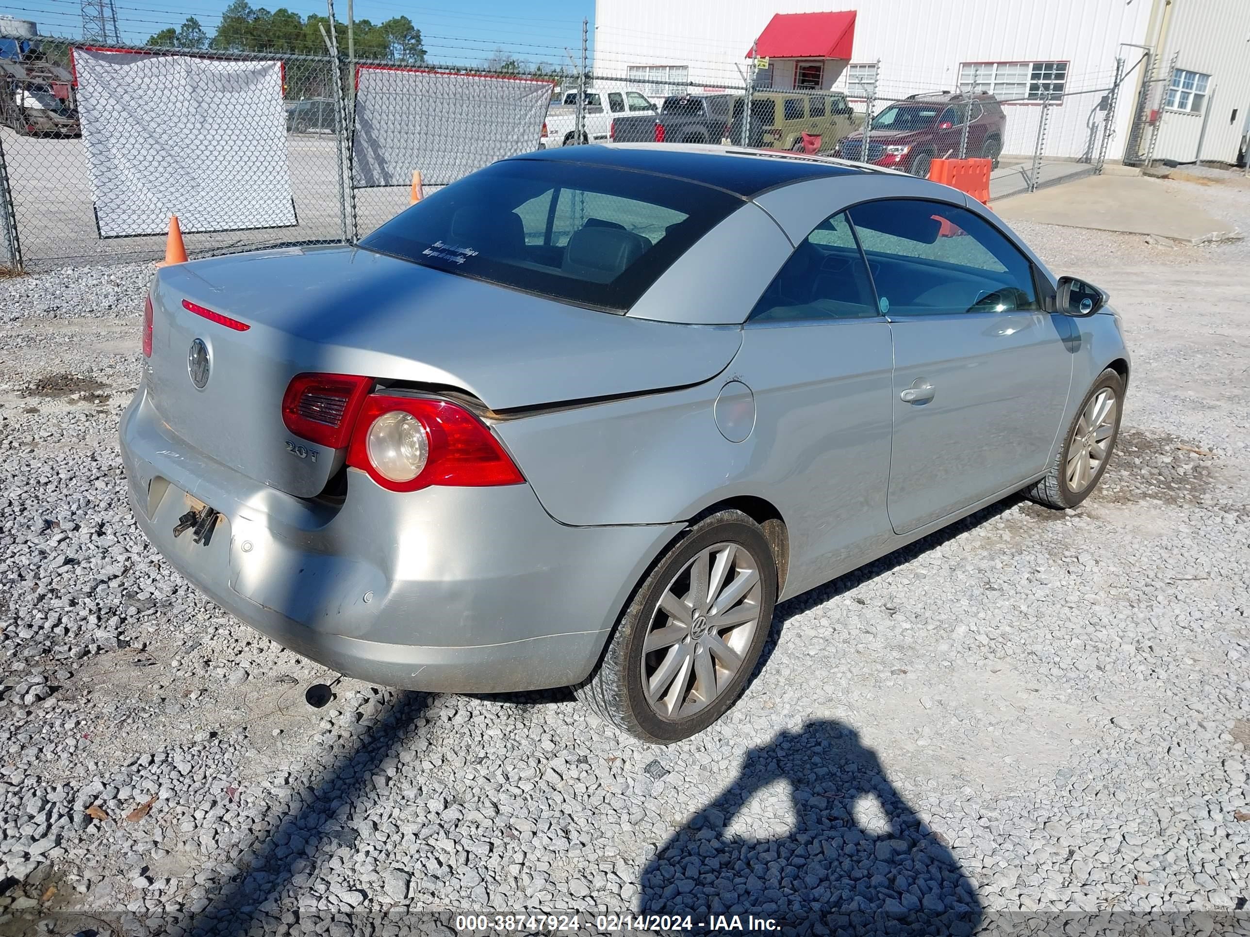 Photo 3 VIN: WVWBA71F89V015153 - VOLKSWAGEN EOS 