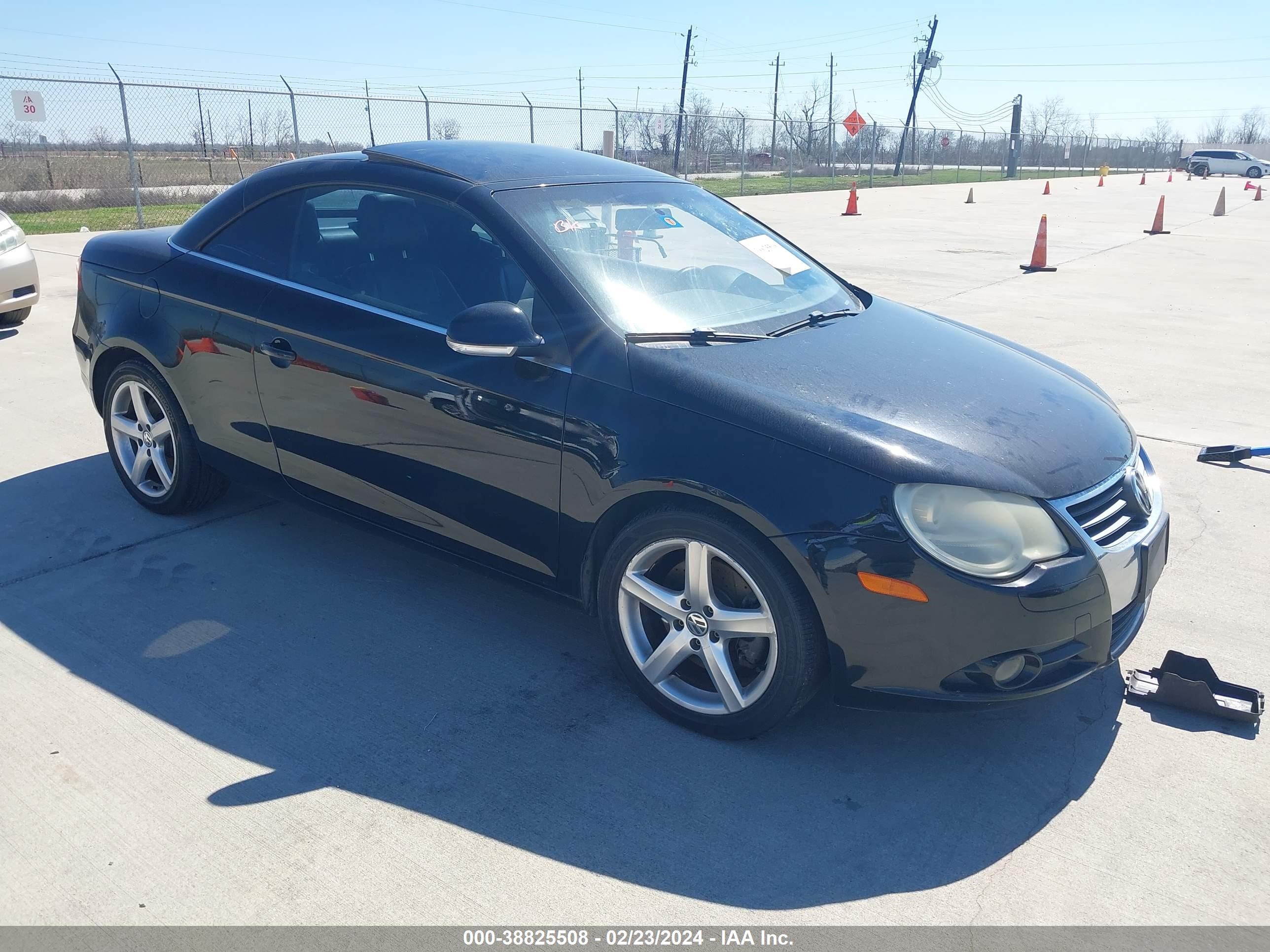 Photo 1 VIN: WVWBA71F98V039699 - VOLKSWAGEN EOS 