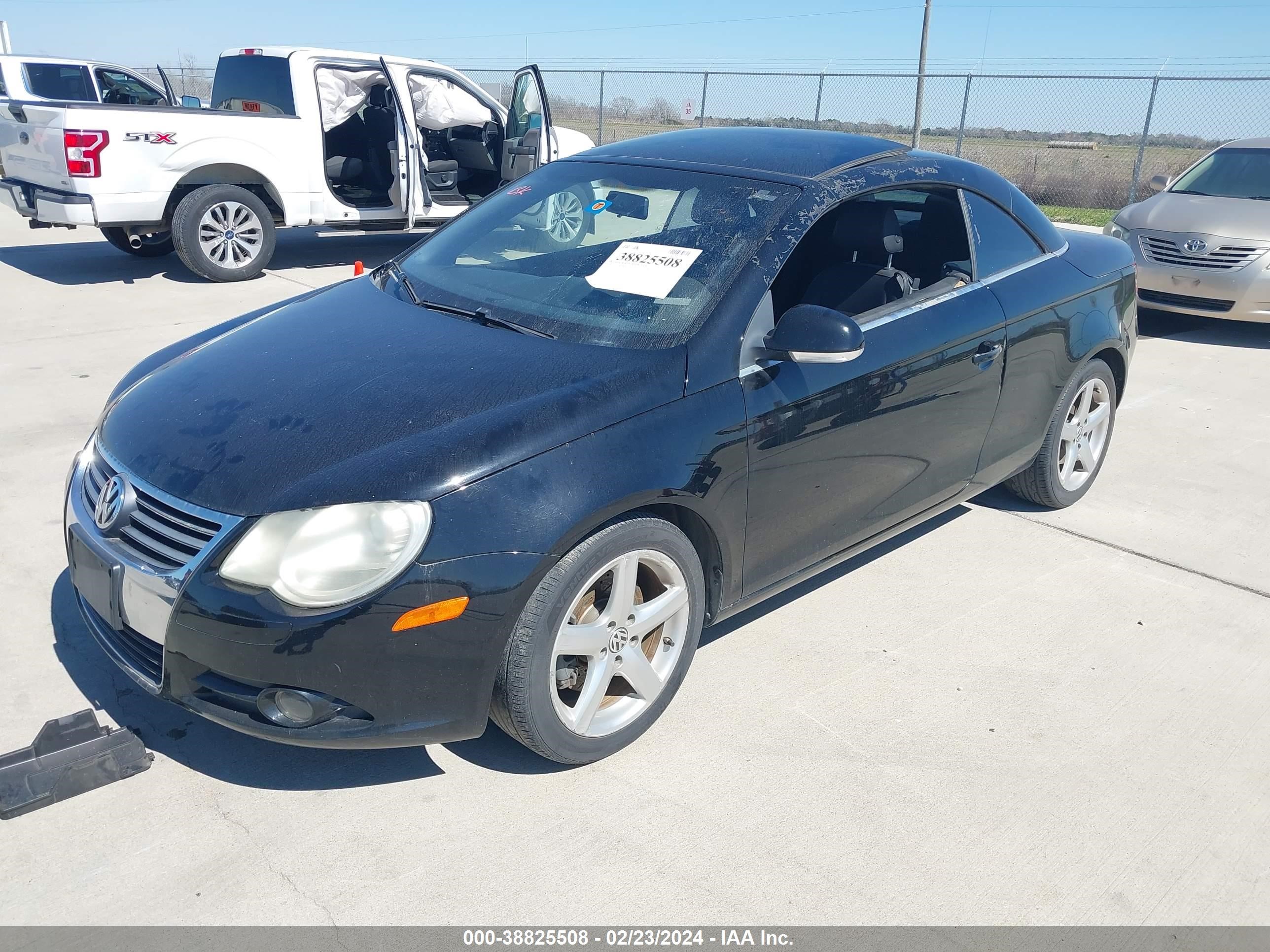 Photo 2 VIN: WVWBA71F98V039699 - VOLKSWAGEN EOS 