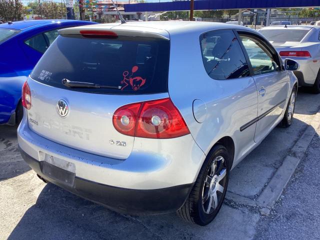 Photo 3 VIN: WVWBA71K09W046713 - VOLKSWAGEN RABBIT 