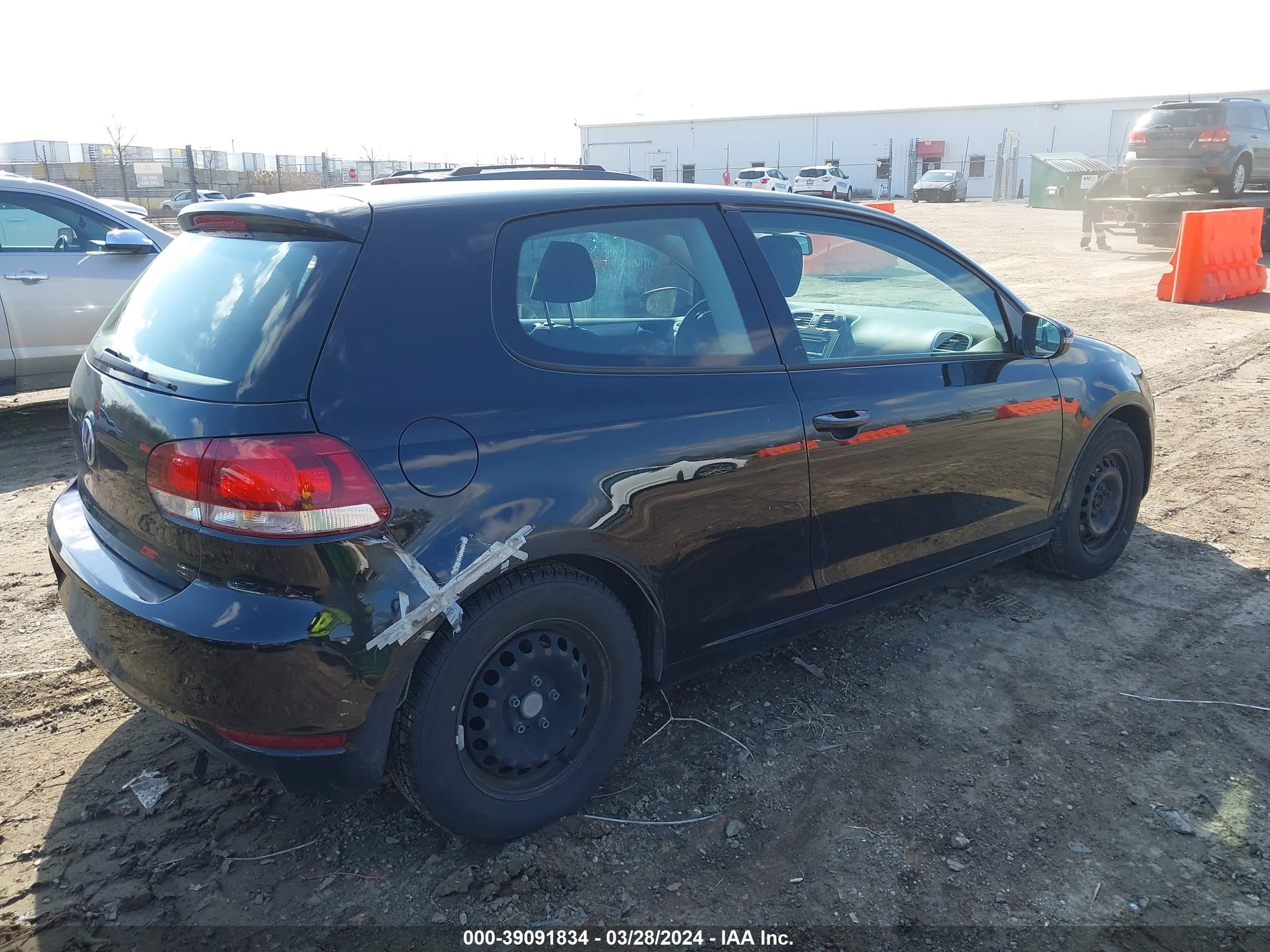 Photo 3 VIN: WVWBB7AJ4CW333936 - VOLKSWAGEN GOLF 