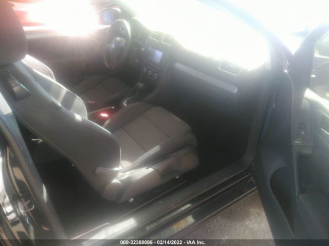 Photo 4 VIN: WVWBB7AJ6AW325401 - VOLKSWAGEN GOLF 