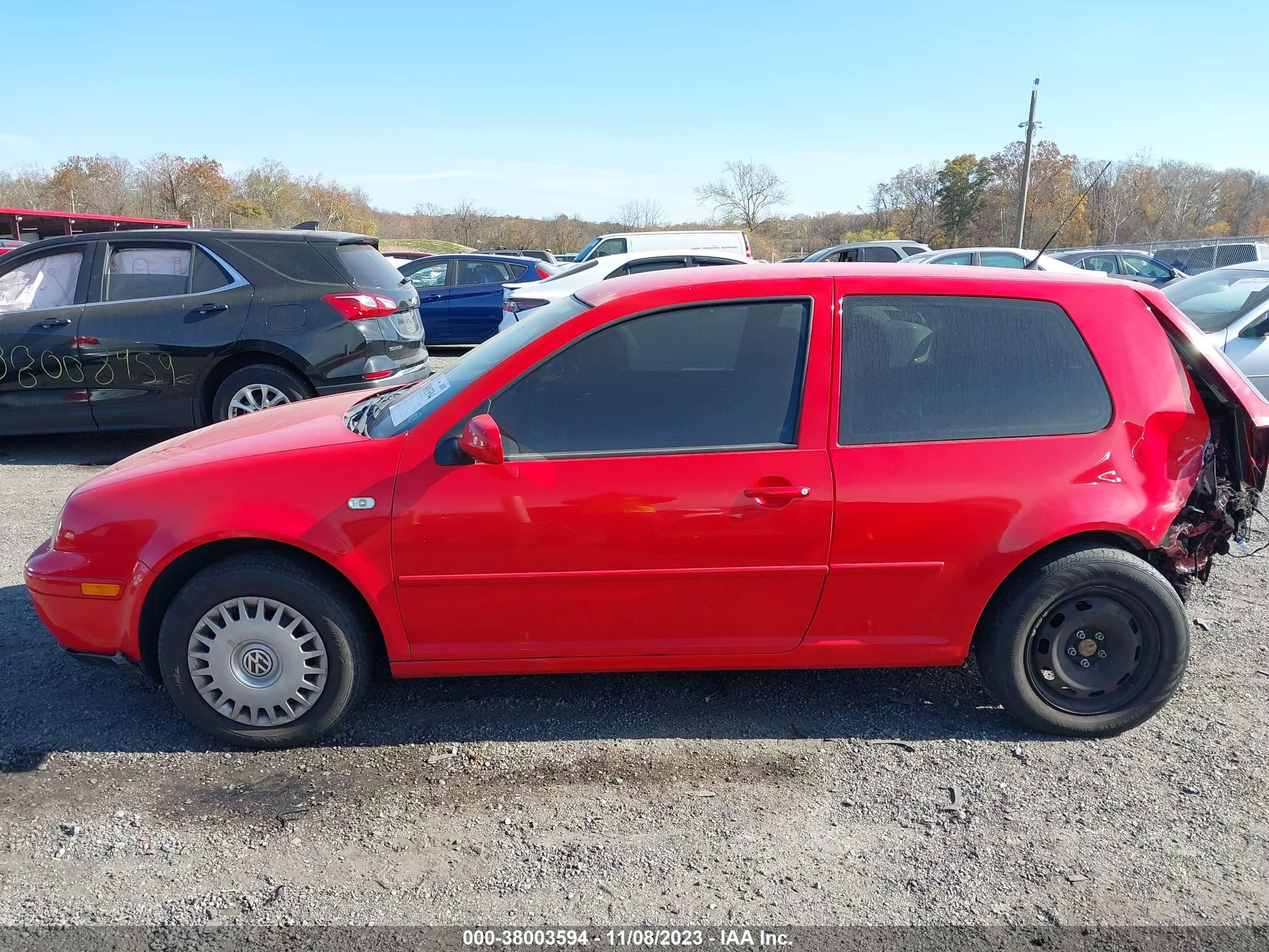 Photo 13 VIN: WVWBF31J3XW268337 - VOLKSWAGEN GOLF 