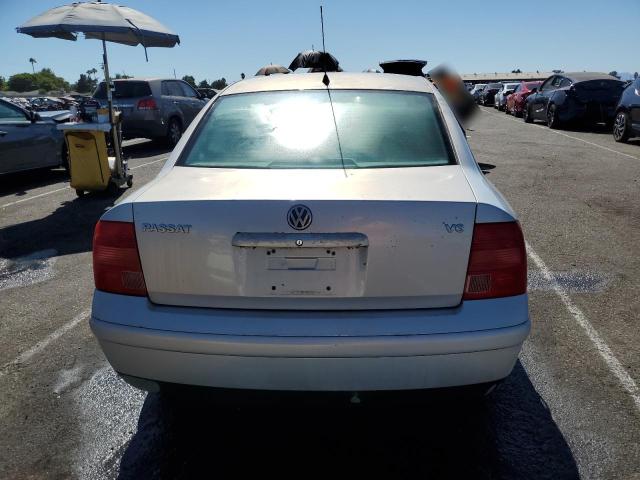 Photo 5 VIN: WVWBH63B91P048025 - VOLKSWAGEN PASSAT 