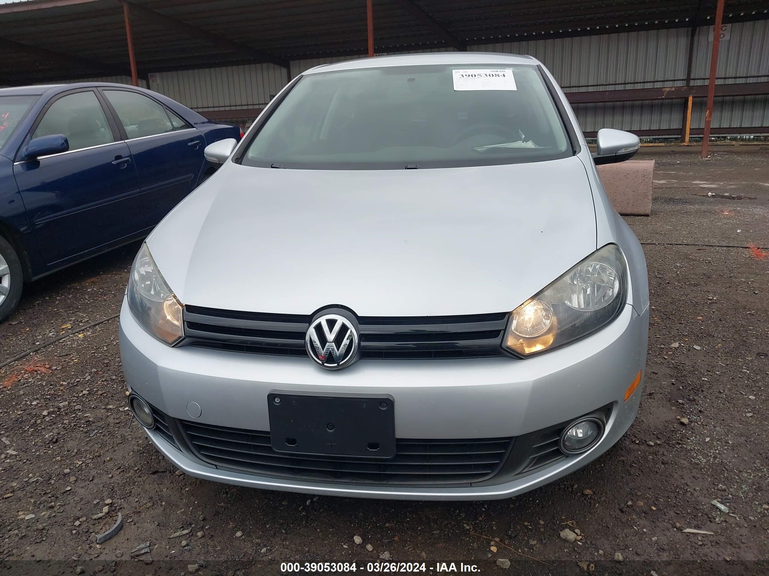 Photo 11 VIN: WVWBM7AJ9CW148145 - VOLKSWAGEN GOLF 