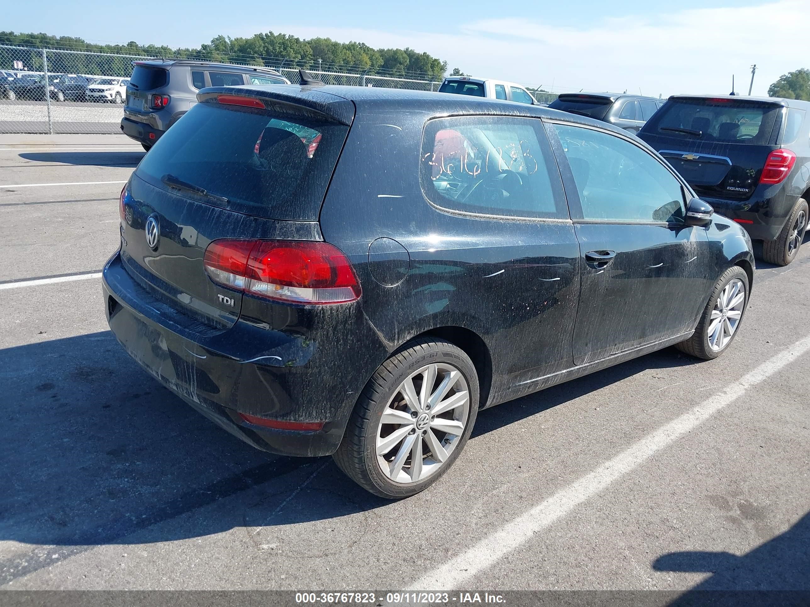 Photo 3 VIN: WVWBM7AJ9DW027164 - VOLKSWAGEN GOLF 