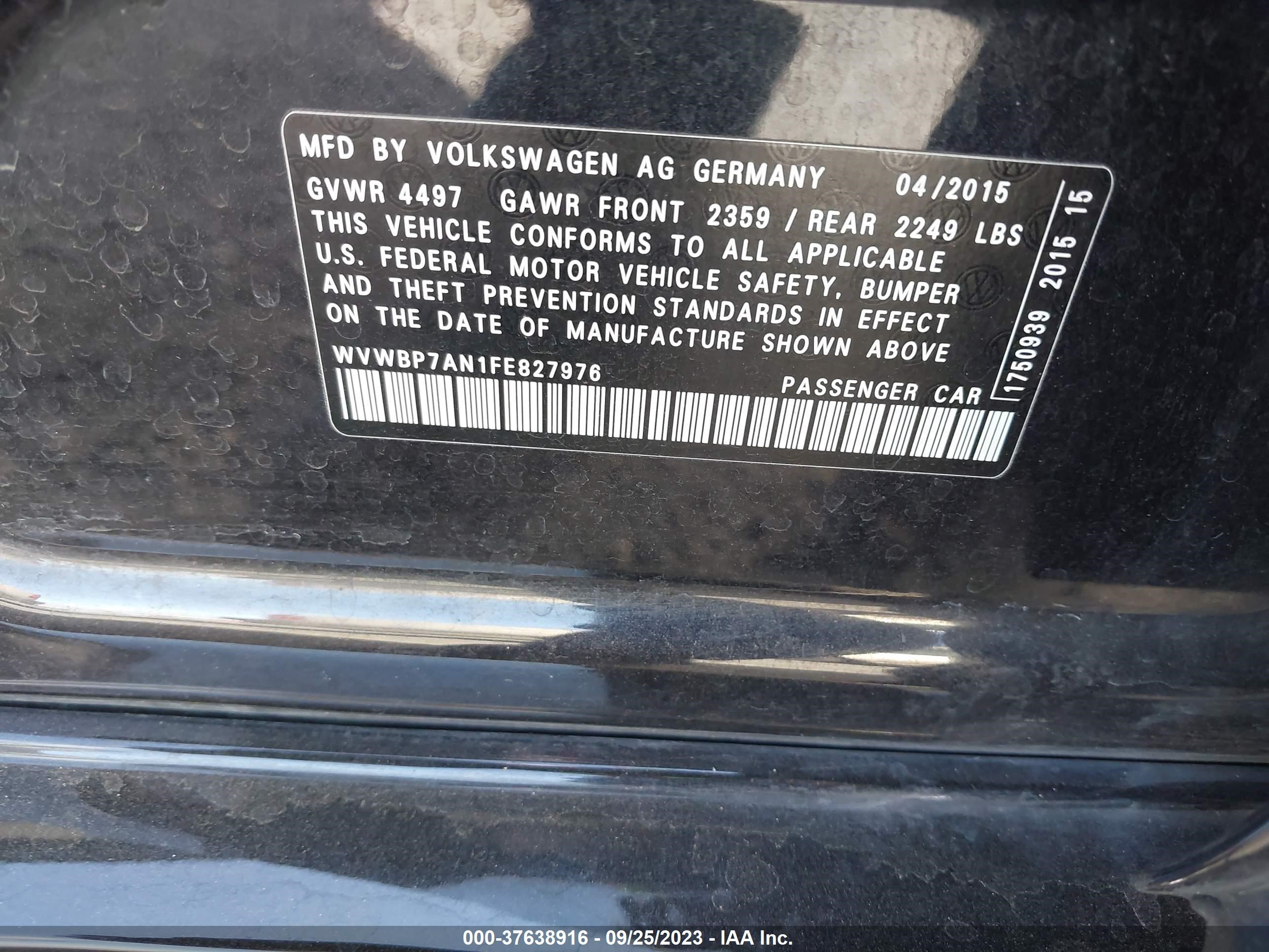 Photo 8 VIN: WVWBP7AN1FE827976 - VOLKSWAGEN PASSAT 