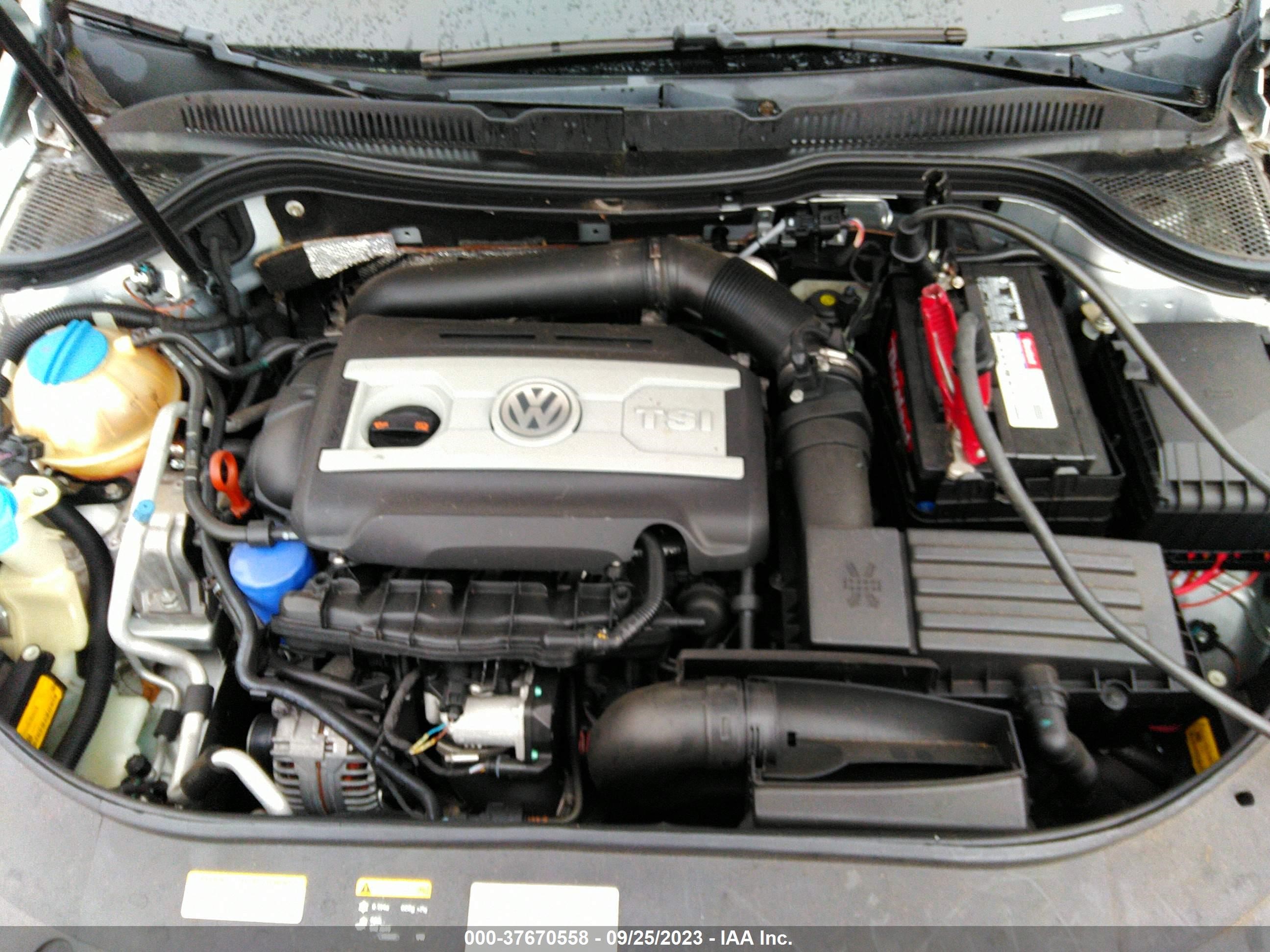 Photo 9 VIN: WVWBP7AN3DE549739 - VOLKSWAGEN PASSAT 