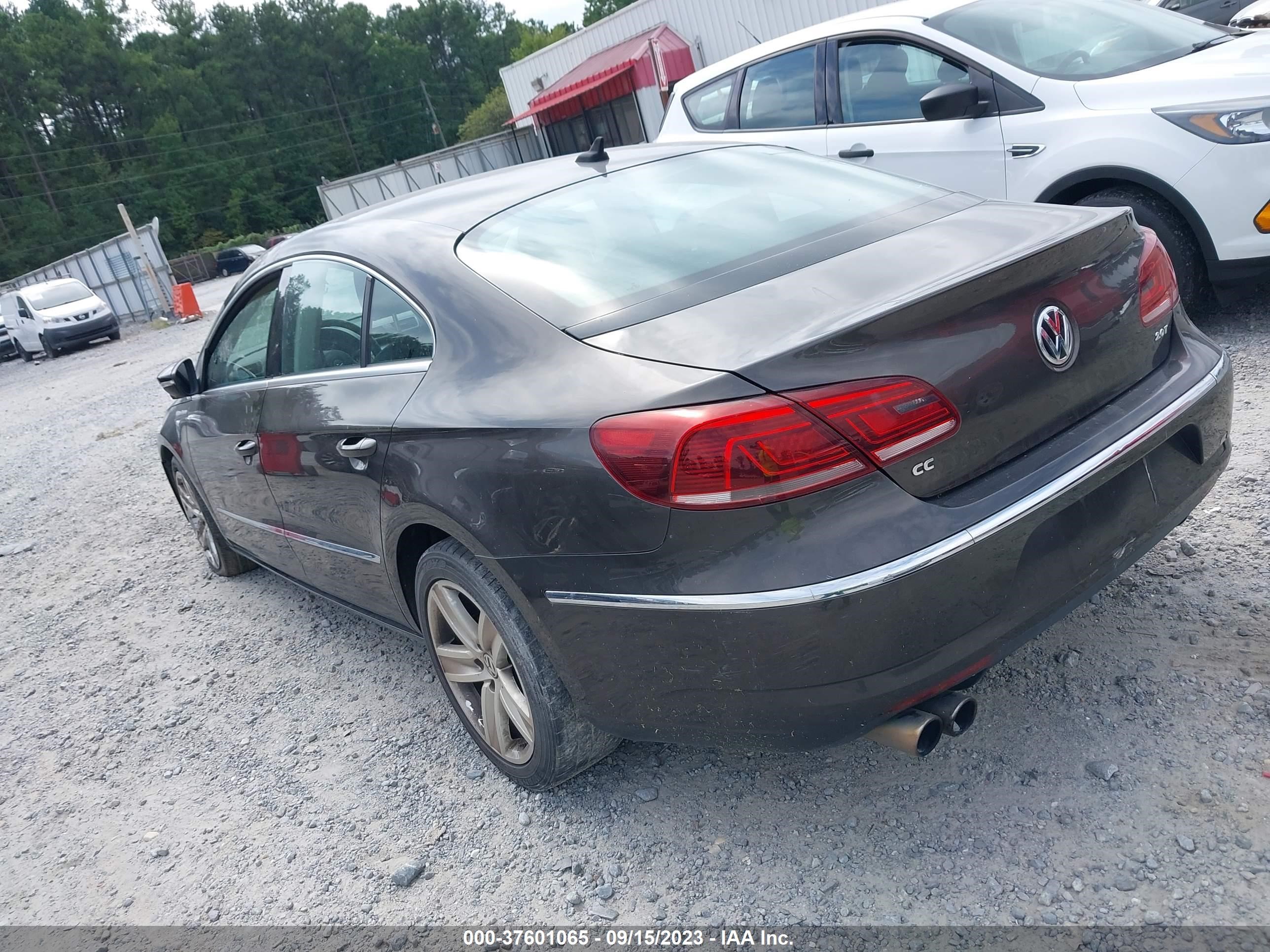 Photo 2 VIN: WVWBP7AN5DE546597 - VOLKSWAGEN PASSAT 