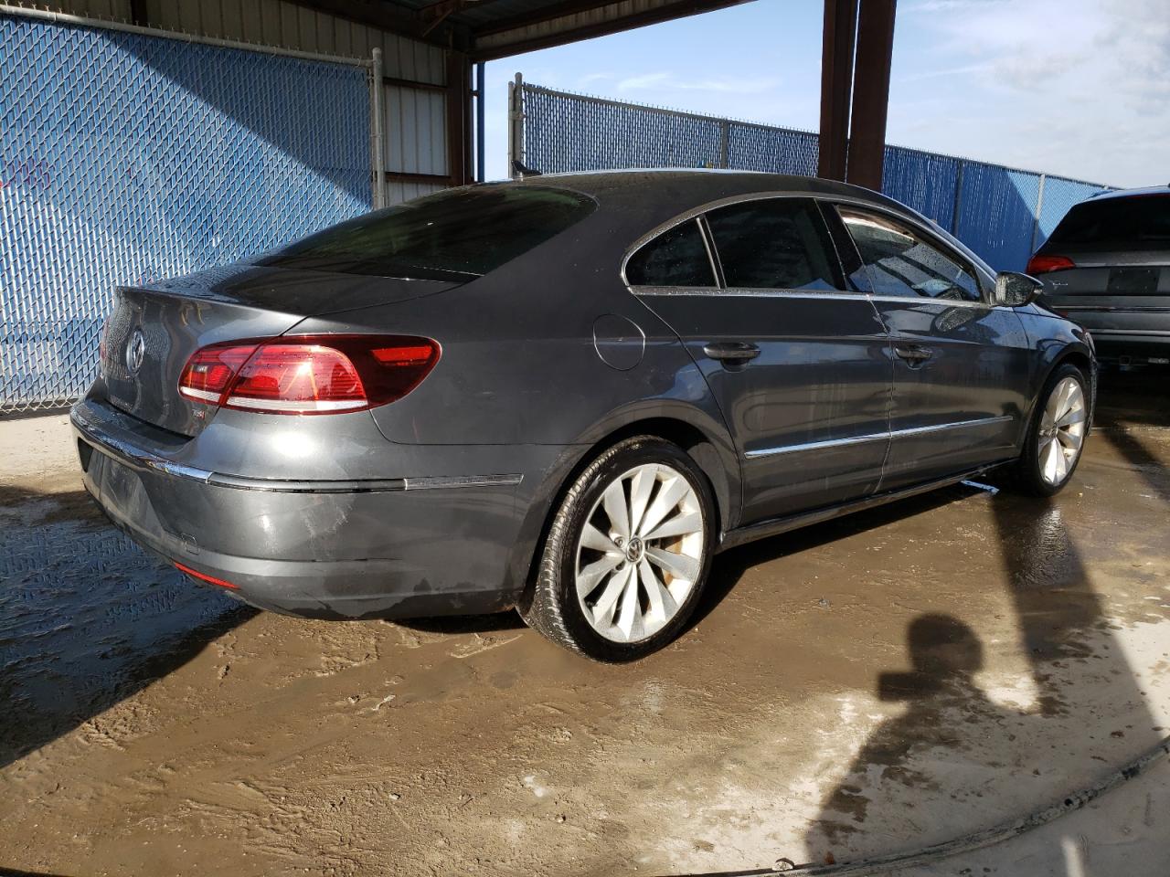 Photo 2 VIN: WVWBP7AN9GE501697 - VOLKSWAGEN PASSAT 