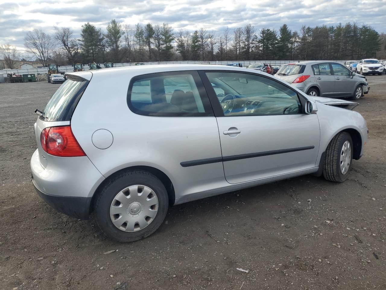 Photo 2 VIN: WVWBR71K67W242774 - VOLKSWAGEN GOLF 