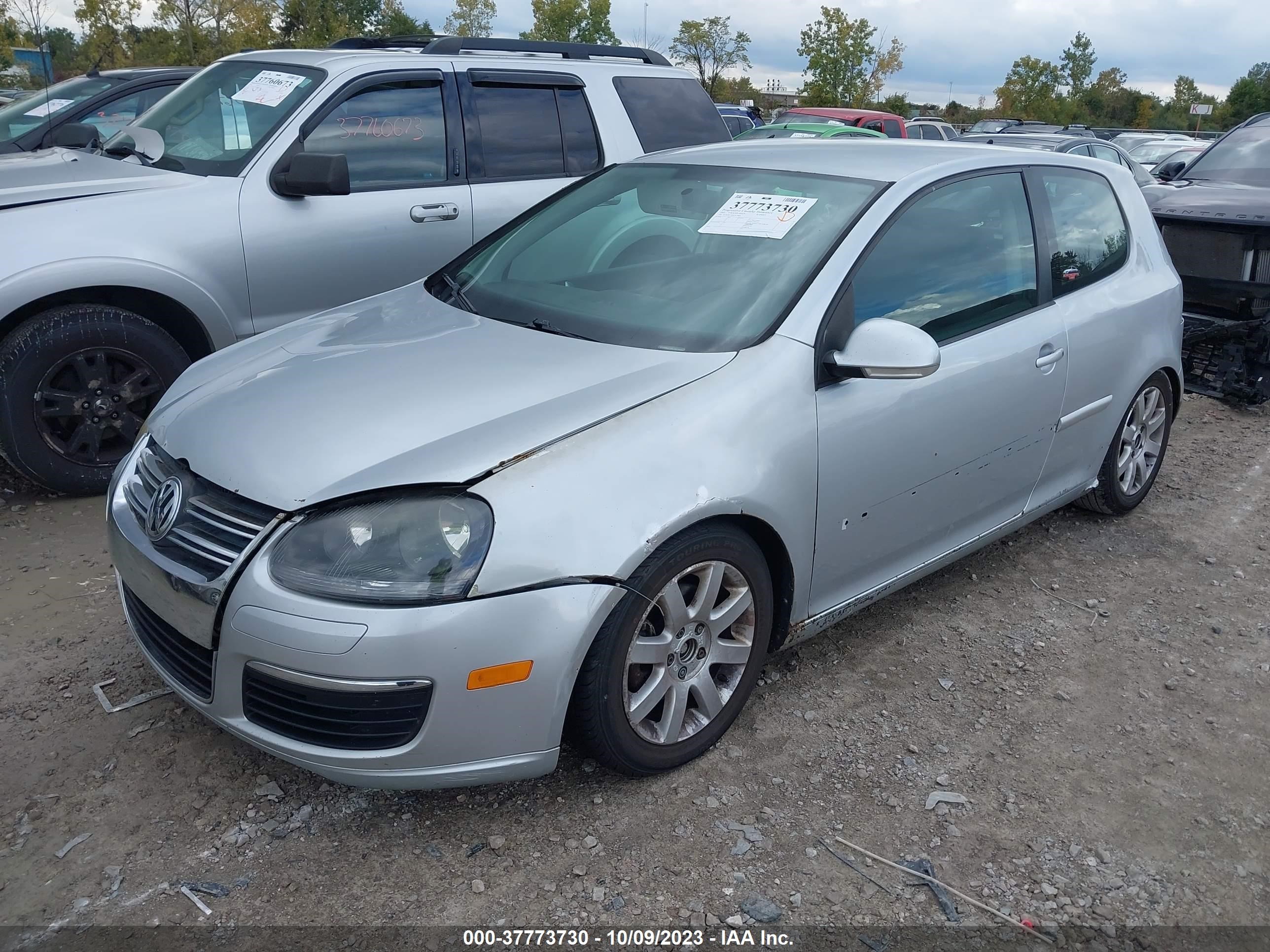 Photo 1 VIN: WVWBR71K87W186823 - VOLKSWAGEN GOLF 