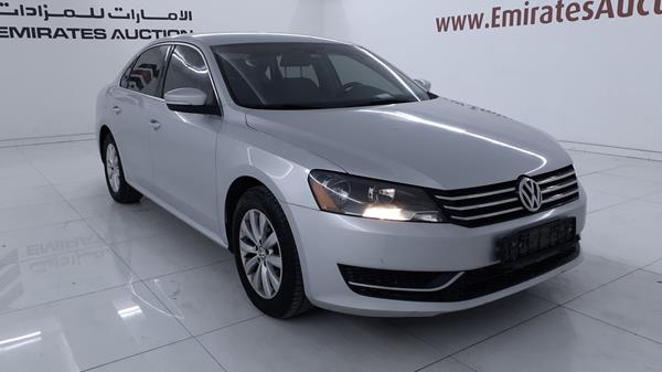 Photo 9 VIN: WVWBR7235FC001443 - VOLKSWAGEN PASSAT 