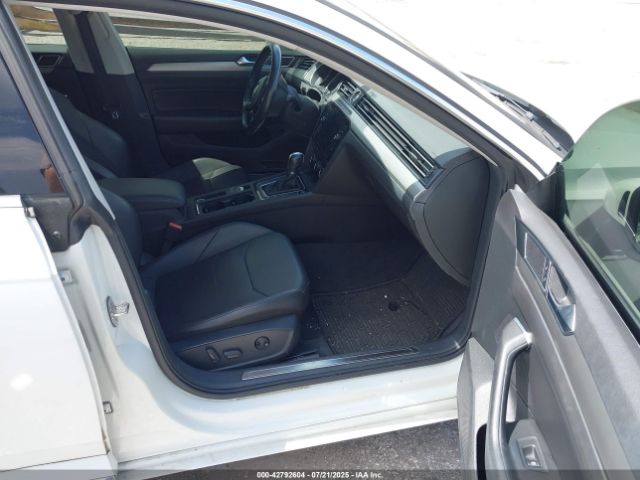 Photo 4 VIN: WVWBR7ANXKE008601 - VOLKSWAGEN ARTEON 