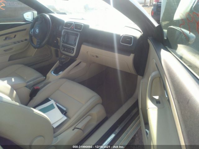 Photo 4 VIN: WVWBW7AH1BV002611 - VOLKSWAGEN EOS 