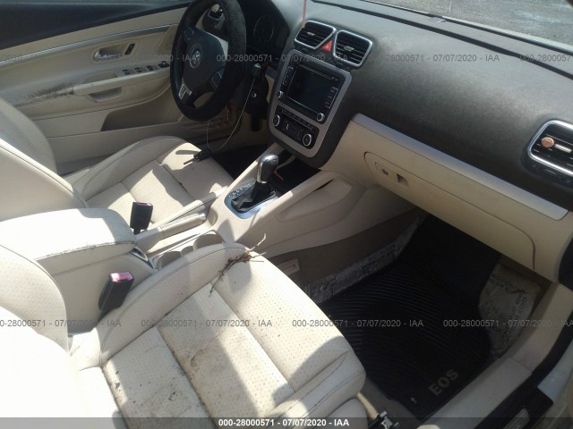 Photo 4 VIN: WVWBW7AH1CV005459 - VOLKSWAGEN EOS 