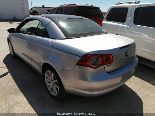 Photo 2 VIN: WVWBW7AH6BV002619 - VOLKSWAGEN EOS 