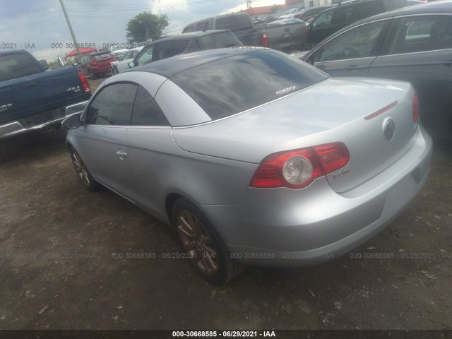 Photo 2 VIN: WVWBW7AH6BV005004 - VOLKSWAGEN EOS 