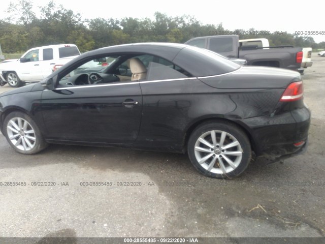 Photo 2 VIN: WVWBW7AH6CV003805 - VOLKSWAGEN EOS 