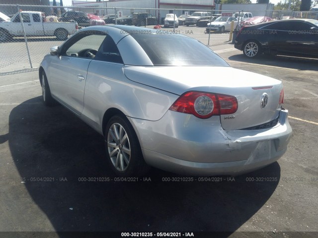 Photo 2 VIN: WVWBW7AH7BV004542 - VOLKSWAGEN EOS 