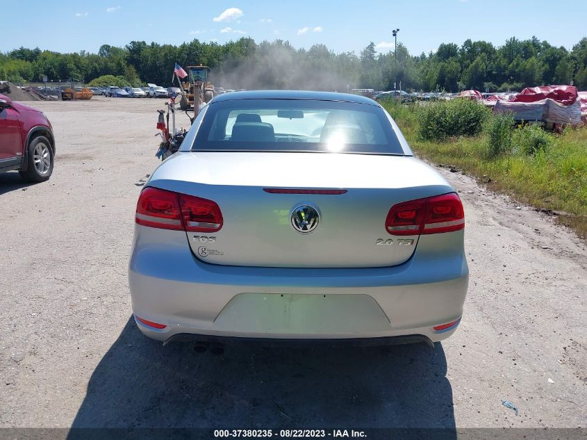 Photo 15 VIN: WVWBW7AH8CV000324 - VOLKSWAGEN EOS 