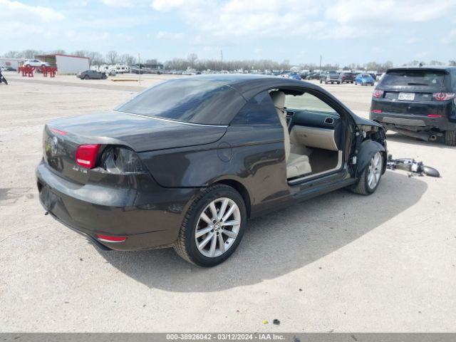 Photo 3 VIN: WVWBW7AH8CV002994 - VOLKSWAGEN EOS 