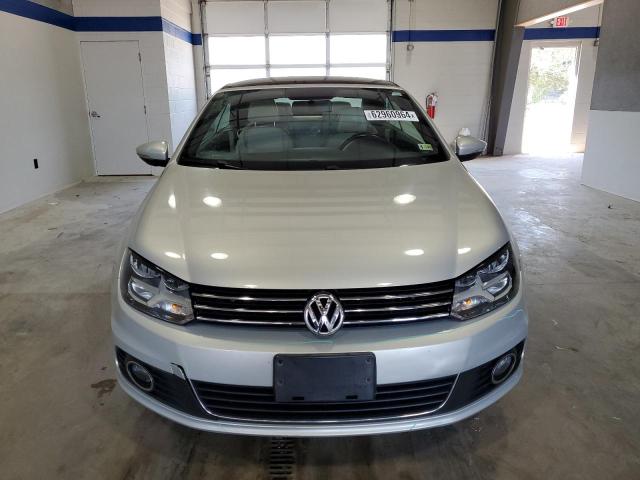 Photo 4 VIN: WVWBW7AH9CV010098 - VOLKSWAGEN EOS 