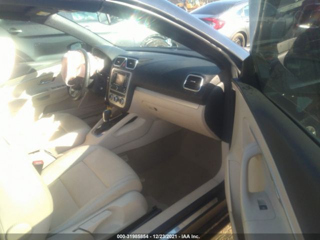 Photo 4 VIN: WVWBW8AH2EV002594 - VOLKSWAGEN EOS 