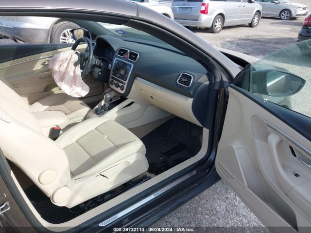 Photo 4 VIN: WVWBW8AH6FV005435 - VOLKSWAGEN EOS 