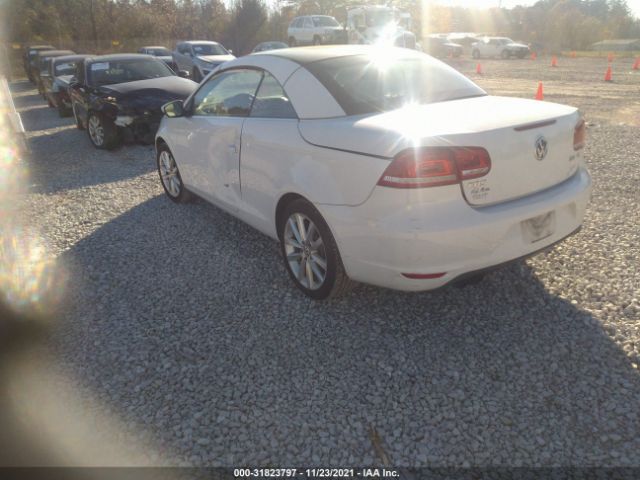 Photo 2 VIN: WVWBW8AH8DV001030 - VOLKSWAGEN EOS 