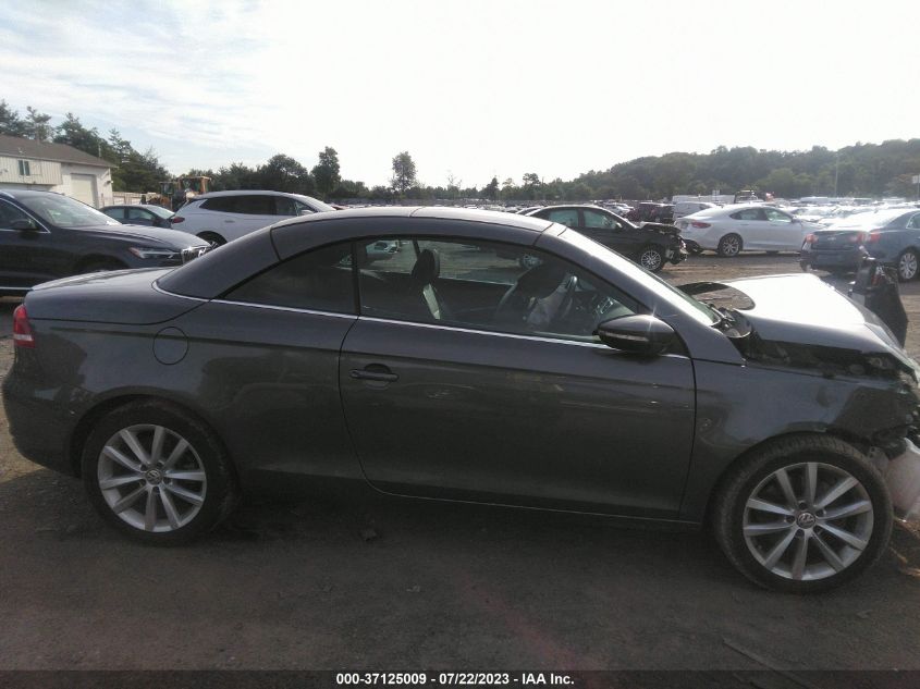 Photo 12 VIN: WVWBW8AHXDV005144 - VOLKSWAGEN EOS 