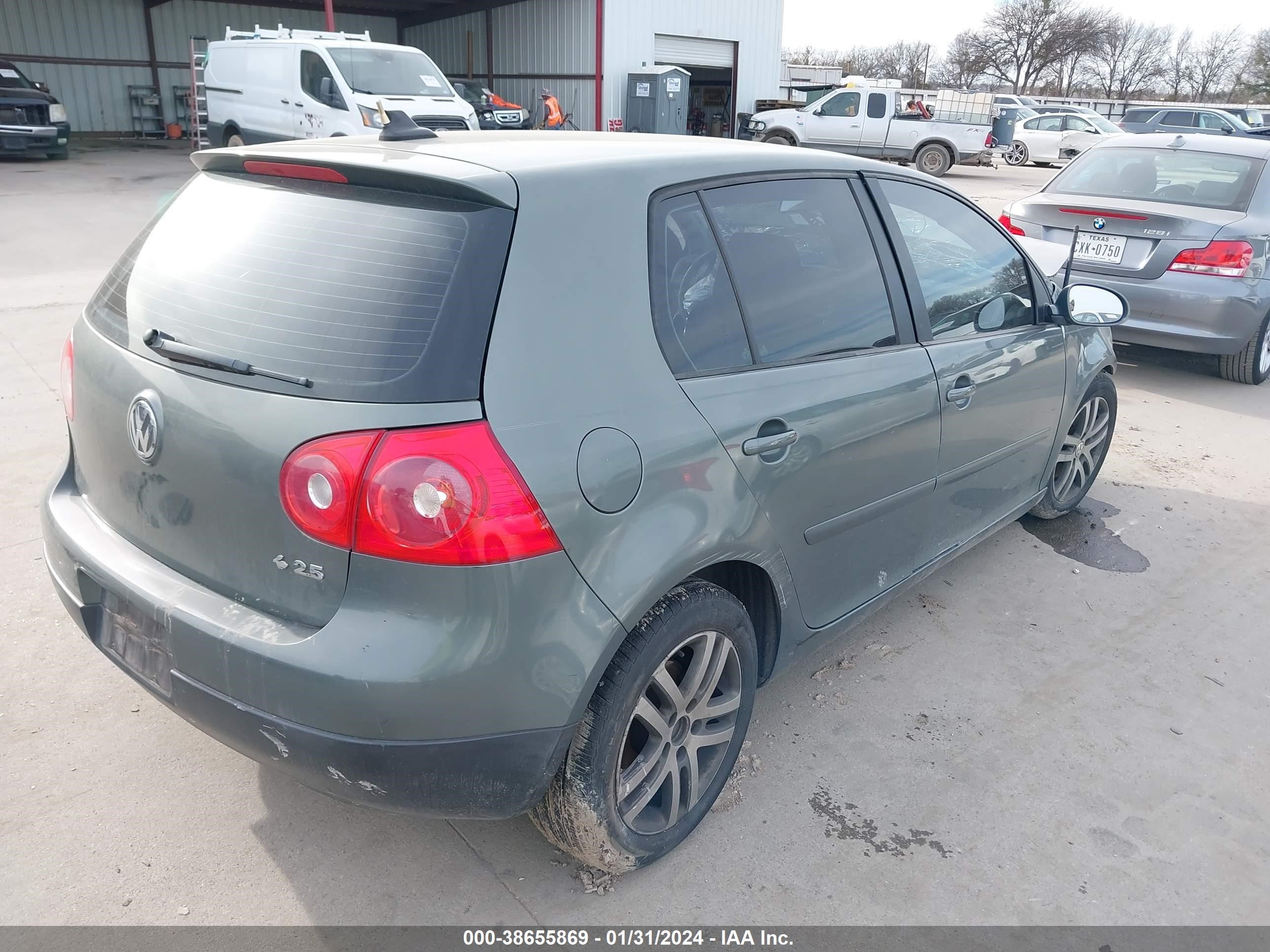 Photo 3 VIN: WVWCA71K28W090974 - VOLKSWAGEN GOLF 