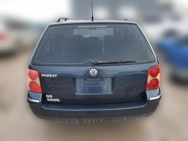 Photo 5 VIN: WVWCD63B35E137025 - VOLKSWAGEN PASSAT 